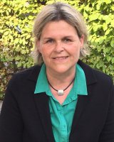 Frau Kerstin Mäder - 